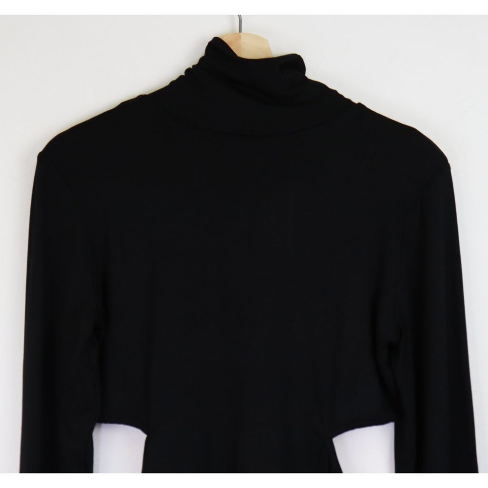 NWT Lovers + Friends Isana Turtleneck Cut Out Long Sleeve Top Black Large - Picture 8 of 9
